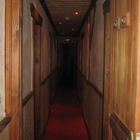 Hotel Le Relais De L'Abbaye Tournus Zewnętrze zdjęcie