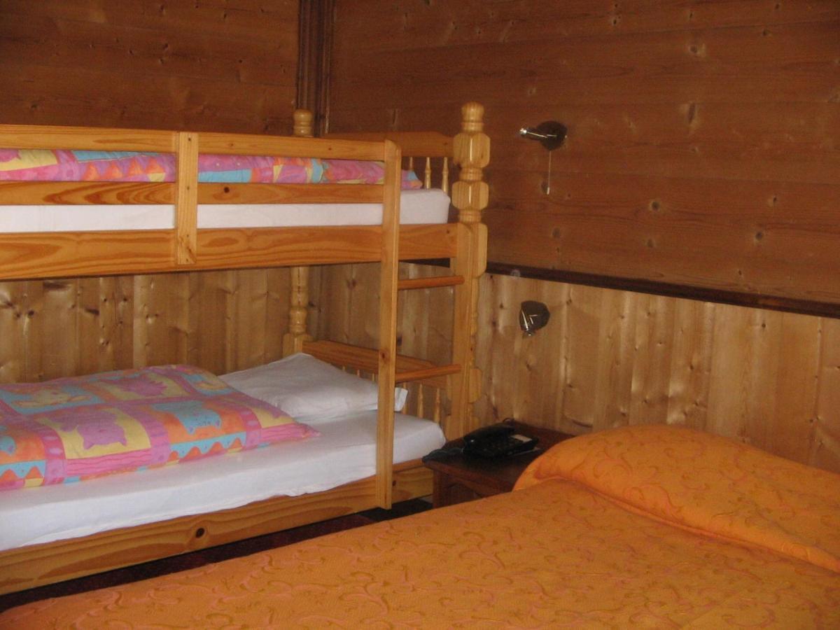 Hotel Le Relais De L'Abbaye Tournus Pokój zdjęcie